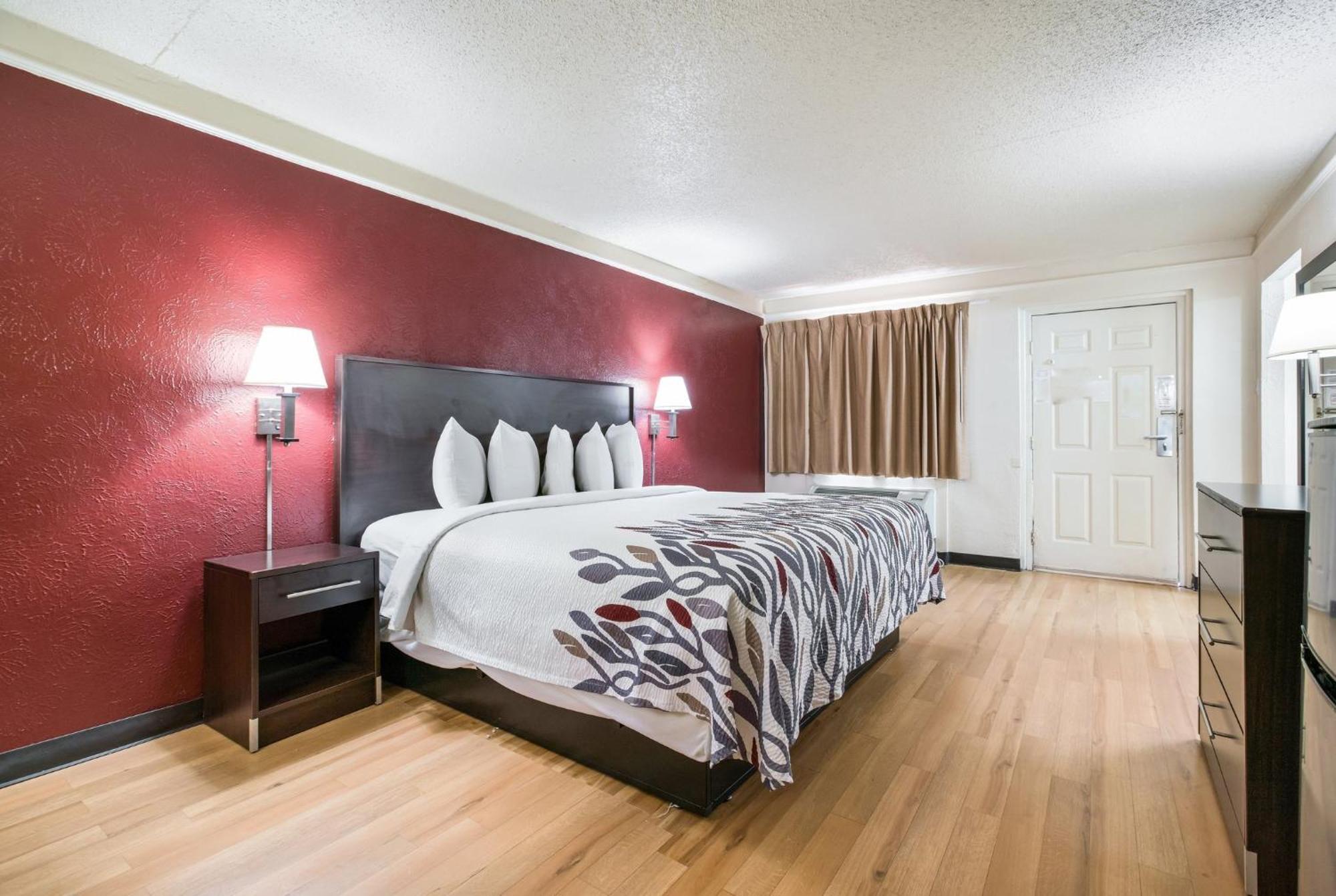 Red Roof Inn North Dallas - Park Central Eksteriør bilde