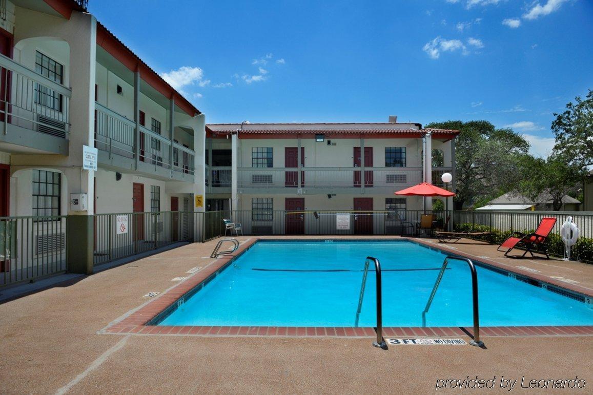 Red Roof Inn North Dallas - Park Central Eksteriør bilde